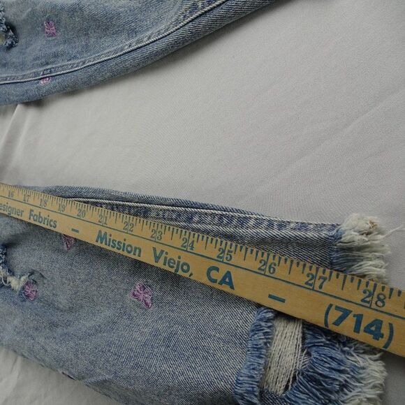 Tinseltown Juniors Embroidery Butterflies Distressed Jeans Size 7 - Picture 8 of 10